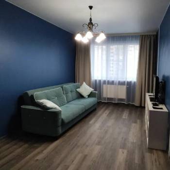 Сдается 1-комнатная квартира, 41,9 м²