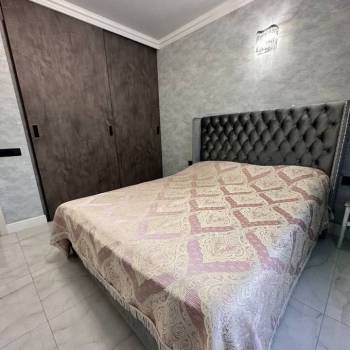 Сдается 2-х комнатная квартира, 75 м²