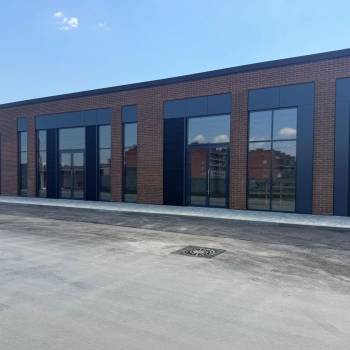 Сдается Нежилое помещение, 210 м²