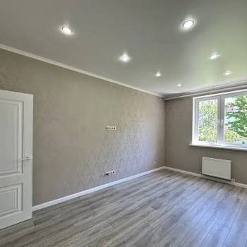 Продается 1-комнатная квартира, 38 м²