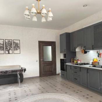 Продается Дом, 250 м²