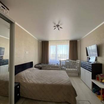 Продается 1-комнатная квартира, 37,7 м²