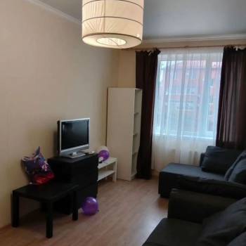 Сдается 1-комнатная квартира, 35 м²