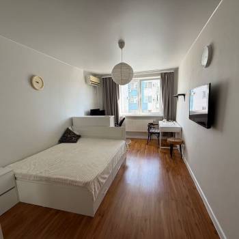 Сдается 1-комнатная квартира, 40,6 м²