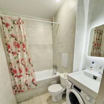 Сдается 1-комнатная квартира, 46 м²
