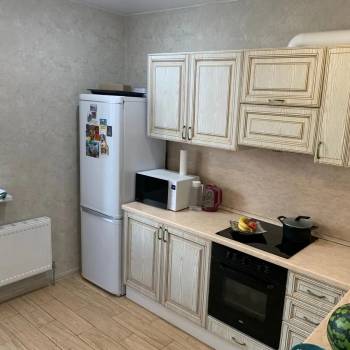 Сдается 1-комнатная квартира, 38 м²