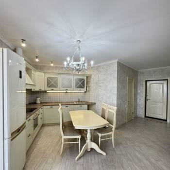 Сдается 1-комнатная квартира, 50 м²