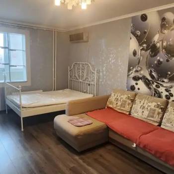 Сдается 1-комнатная квартира, 50,3 м²