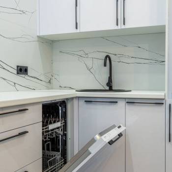 Сдается 2-х комнатная квартира, 58,2 м²