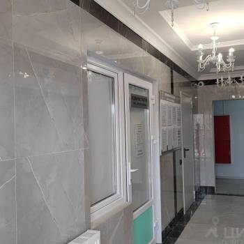 Продается 1-комнатная квартира, 34 м²