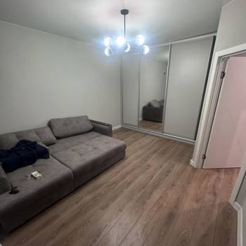 Сдается 1-комнатная квартира, 37 м²