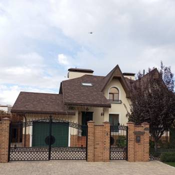 Продается Дом, 326 м²