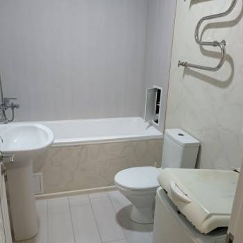 Продается 1-комнатная квартира, 32 м²