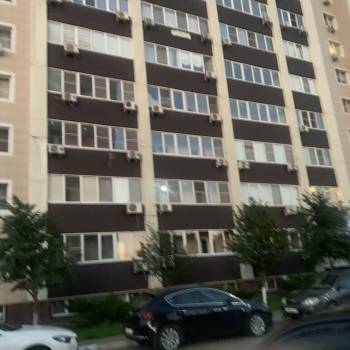 Продается 1-комнатная квартира, 40,4 м²