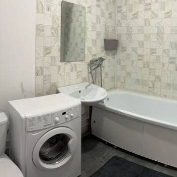 Продается 1-комнатная квартира, 32 м²