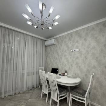 Сдается 1-комнатная квартира, 45 м²