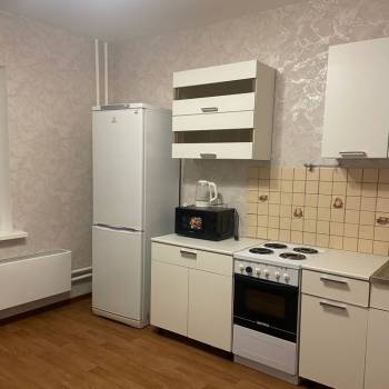 Сдается 1-комнатная квартира, 41 м²