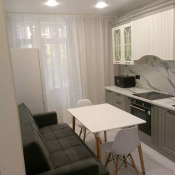 Сдается 2-х комнатная квартира, 60 м²
