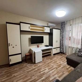 Сдается 2-х комнатная квартира, 75 м²