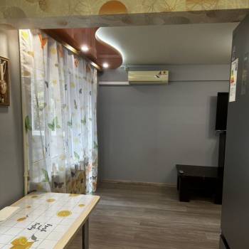Сдается Многокомнатная квартира, 60 м²