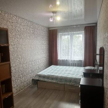 Сдается Многокомнатная квартира, 60 м²