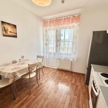 Продается 1-комнатная квартира, 36,6 м²