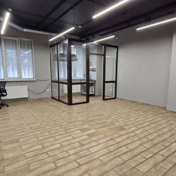Сдается Нежилое помещение, 85 м²