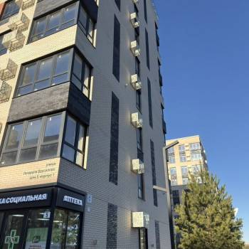 Продается 1-комнатная квартира, 34 м²