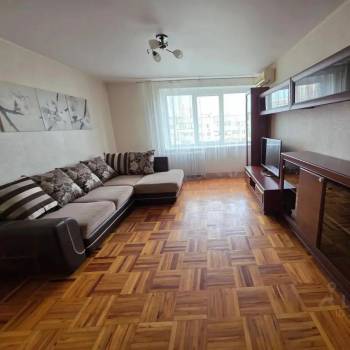Сдается Многокомнатная квартира, 64 м²
