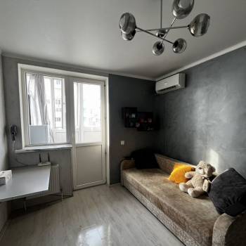 Продается 1-комнатная квартира, 16,4 м²
