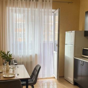 Сдается 1-комнатная квартира, 46 м²