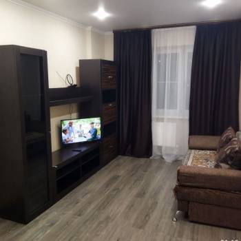 Сдается 1-комнатная квартира, 40 м²