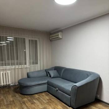 Продается 1-комнатная квартира, 30 м²
