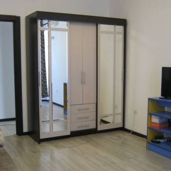Сдается 2-х комнатная квартира, 65 м²