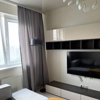 Сдается 1-комнатная квартира, 35 м²