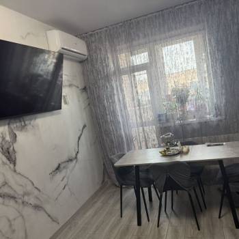 Сдается Многокомнатная квартира, 63 м²