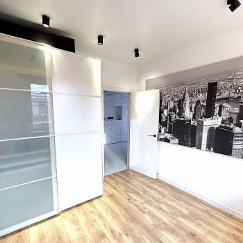 Продается 3-х комнатная квартира, 64 м²