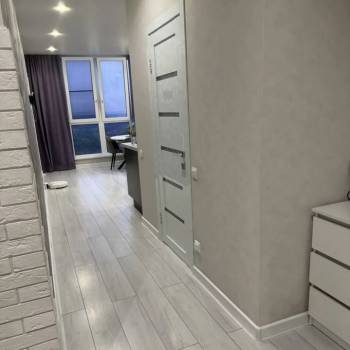 Продается 1-комнатная квартира, 46 м²