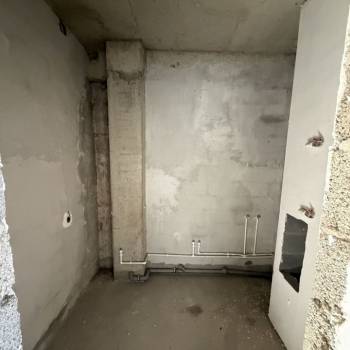 Продается 3-х комнатная квартира, 200 м²