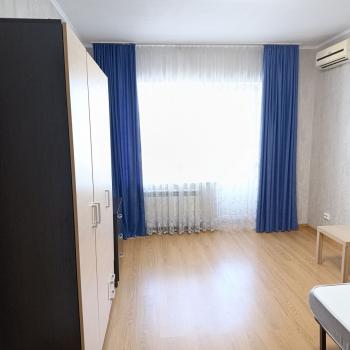 Продается 1-комнатная квартира, 40 м²