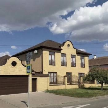Продается Дом, 240 м²