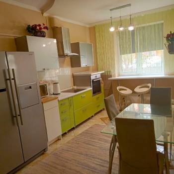 Сдается 2-х комнатная квартира, 60 м²