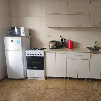 Продается 1-комнатная квартира, 41 м²