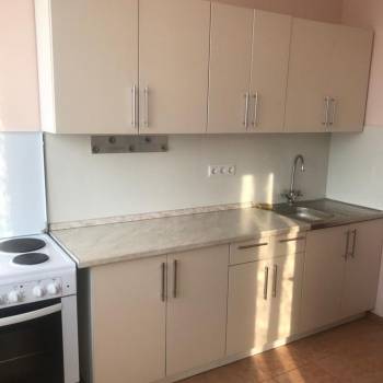 Сдается 1-комнатная квартира, 56 м²