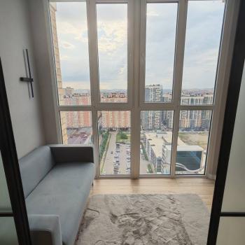 Продается 1-комнатная квартира, 48 м²
