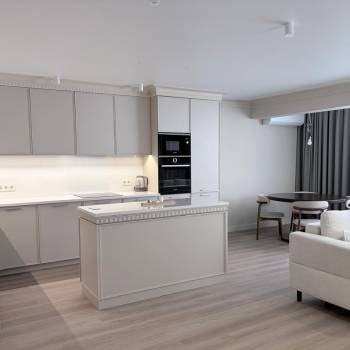 Продается 3-х комнатная квартира, 120 м²