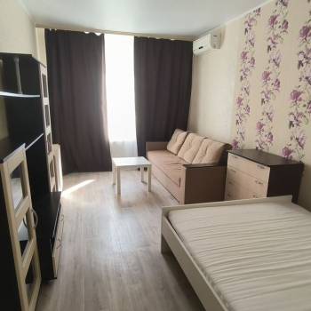 Продается 1-комнатная квартира, 37 м²