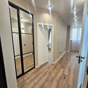 Продается 1-комнатная квартира, 38 м²