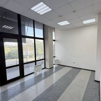 Сдается Нежилое помещение, 18 м²