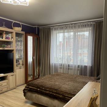 Продается 1-комнатная квартира, 44 м²